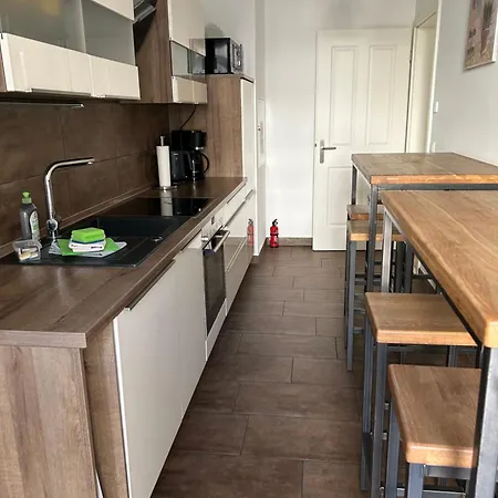 Daire Hecht Leipzig